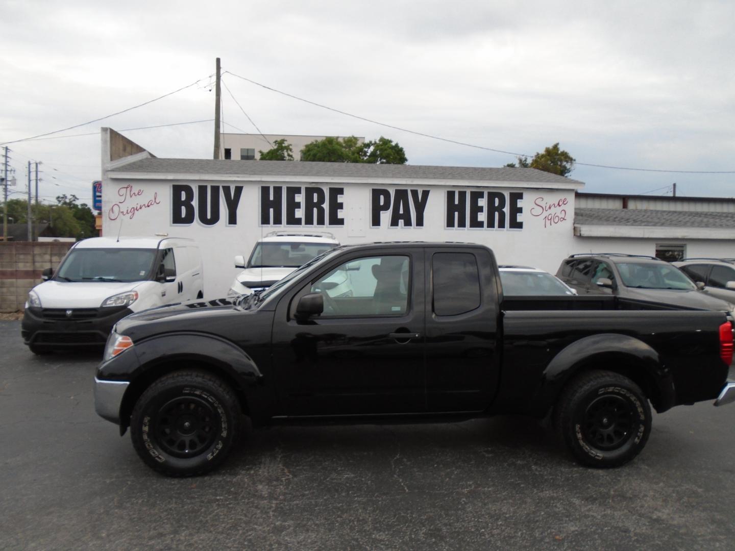 2011 Nissan Frontier (1N6BD0CT7BC) , located at 6112 N Florida Avenue, Tampa, FL, 33604, (888) 521-5131, 27.954929, -82.459534 - Photo#0